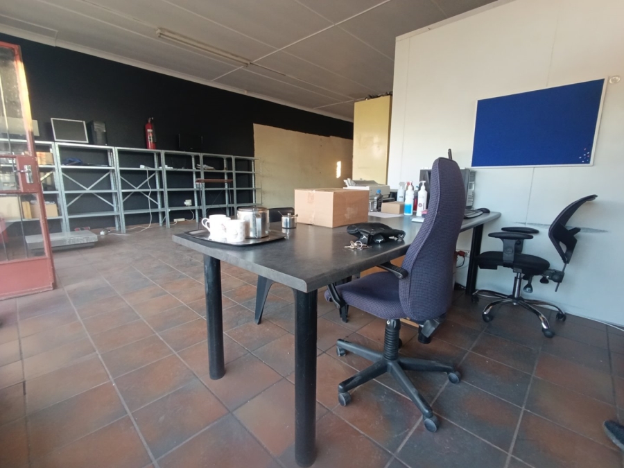 To Let commercial Property for Rent in Gardeniapark Free State